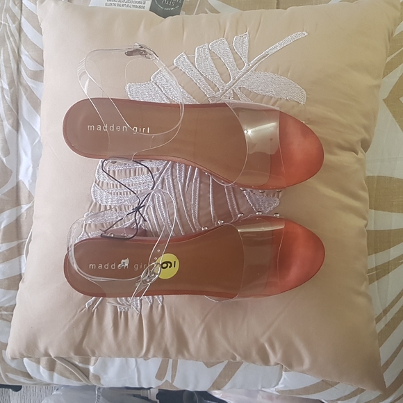 Sandals Brown Size 9 - Picture 1 of 3